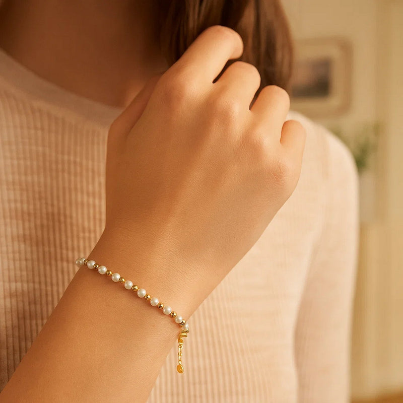 Pearl and Gold Alternating Bead Bracelet in 14K Yellow Gold