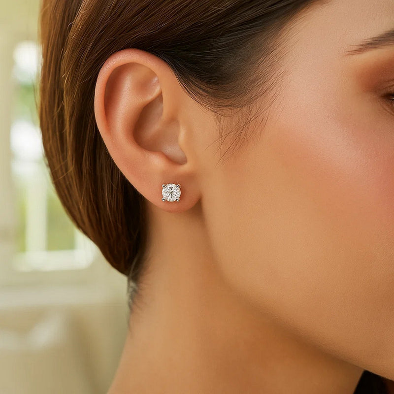 Sterling Silver Stud Earrings with White Hue Faceted Cubic Zirconia(5mm)