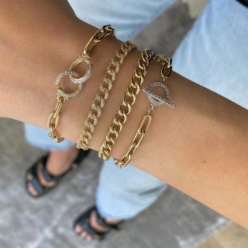 14k Gold Large Open Link Chain Bracelet with Diamond Toggle